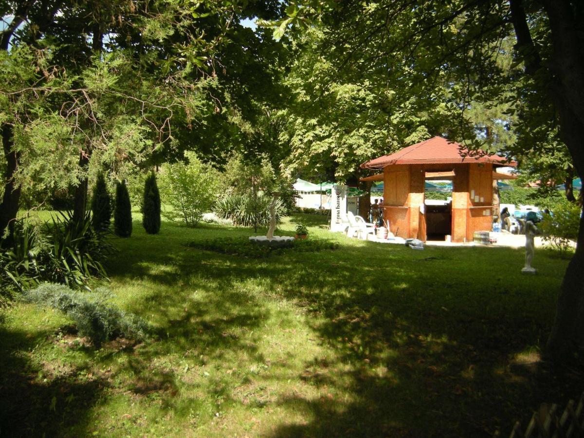 Park Hotel Persey Varna Exterior foto