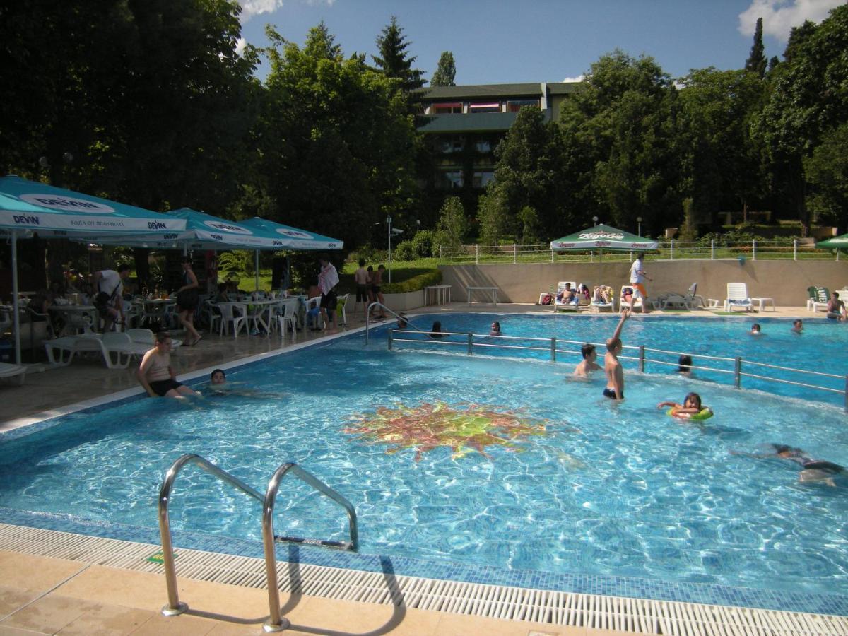 Park Hotel Persey Varna Exterior foto